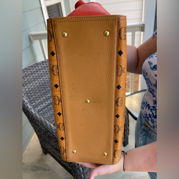 MCM Bag - Picture 3 of 5